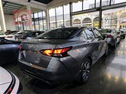 نيسان فيرسا